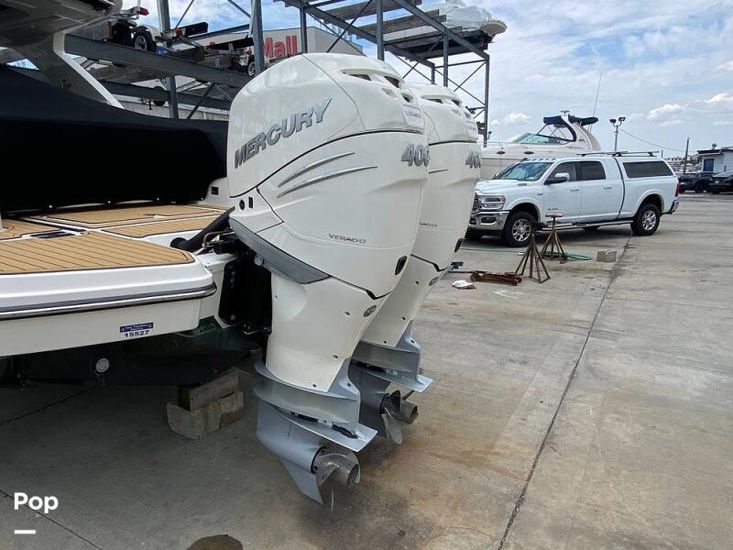 2020 Sea Ray 350 slx