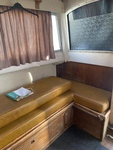 Broom 35 Commander