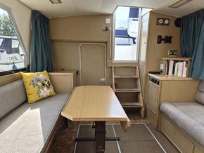 Saloon facing aft