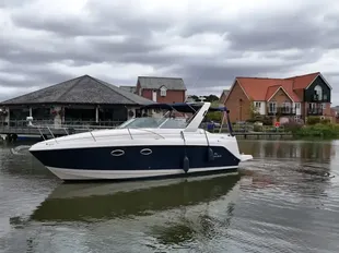 Rinker 270 Fiesta Vee