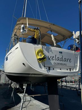 2013 Bavaria Vision 42 5