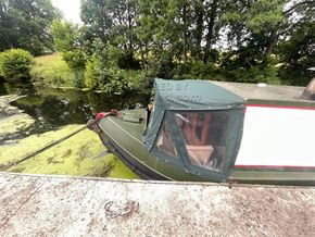 Widebeam 57 x 11.5 Cruiser Stern  - Bow