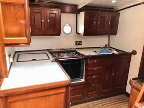 Orlando 49 Canoe Stern - Galley