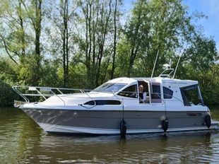 Haines 32 Offshore
