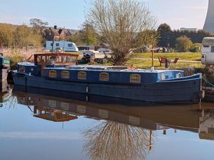 Pickwell & Arnold Replica Dutch Barge
