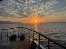 YACHT SUPPORT VESSEL CHARTER 