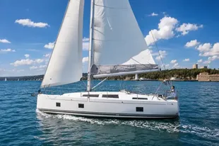 2022 Hanse 418