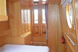 SHARE BOAT Solace 4 week school holiday share
