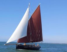 9.75m Gostelows Smack Yacht, 1932.