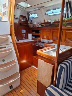 2001 Beneteau Oceanis 393