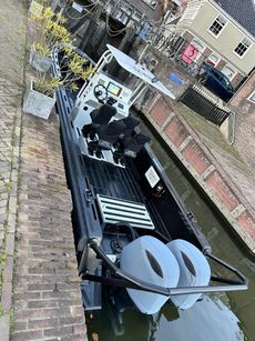 HDPE workboat 9m