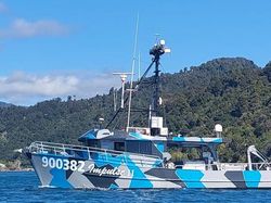 LINER POTTER COMMERCIAL FISHING VERY GOOD CONDITION AND WELL SET UP
