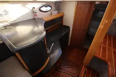 2002 Sealine F37