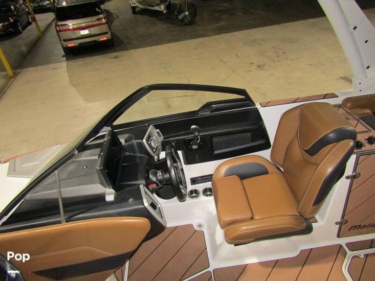 2022 Malibu wakesetter 25 lsv