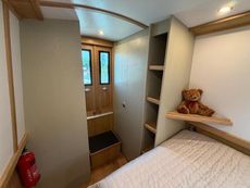 Straight & Narrowboats 2 - NEW 2026 Cruiser Stern Reverse Layout