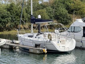 2006 Hunter/Legend 31 Bilge Keel 14