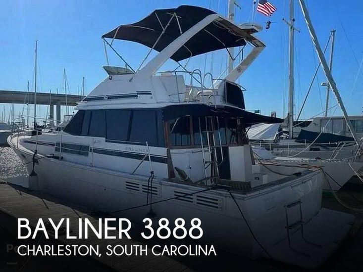 1990 Bayliner 3888 motor yacht