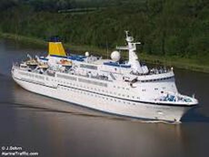 459' Cruise Ship