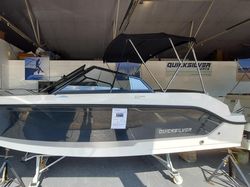 2023 Quicksilver Activ 555 Bowrider