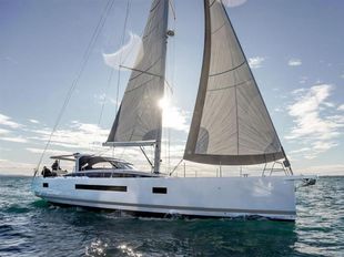 2025 Jeanneau 65
