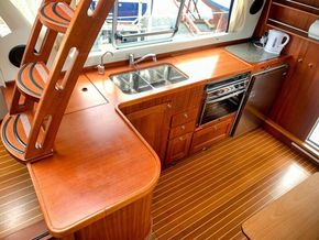 Storebro 410 Commander Launched in 2011 - Galley