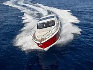 2025 Sealine C335V
