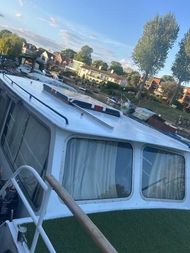 37ft Steel Dutch Cruiser on Residential Mooring near Hampton Ct 