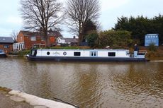 58ft 2021 Cruiser Stern Narrowboat built by Swan Boats with Bow Thrust