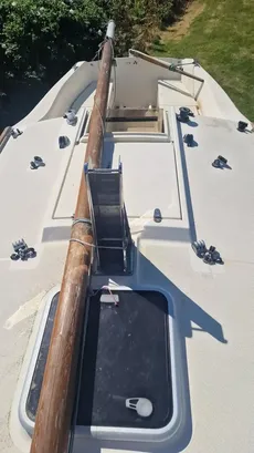 2002 Cape Cutter 19