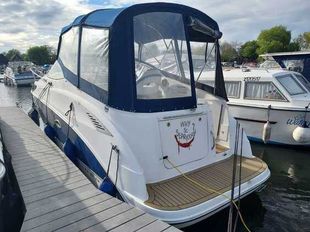 2005 Bayliner 265