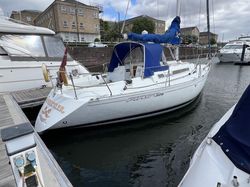 1987 Beneteau First 325