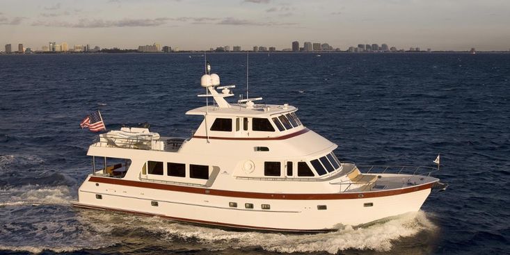 740 Deluxbridge Skylounge Motoryacht