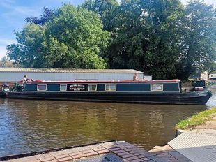 Musk Duck - A 59ft 2014 JD Boat Services Gailey Ltd 6 berth cruiser st