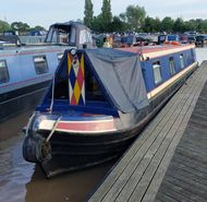 Chateau Neuf - 57ft Traditional Narrow Boat