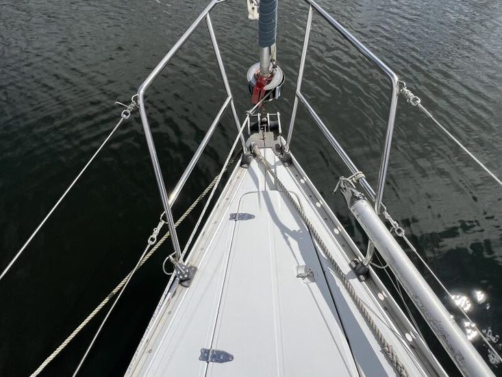 1987 Beneteau First 325