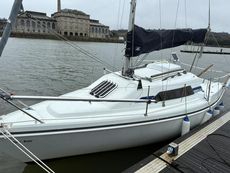 Hunter Horizon 23 2