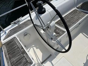 2011 Dufour  425 Grand Large 8