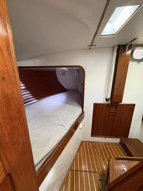 Aft cabin
