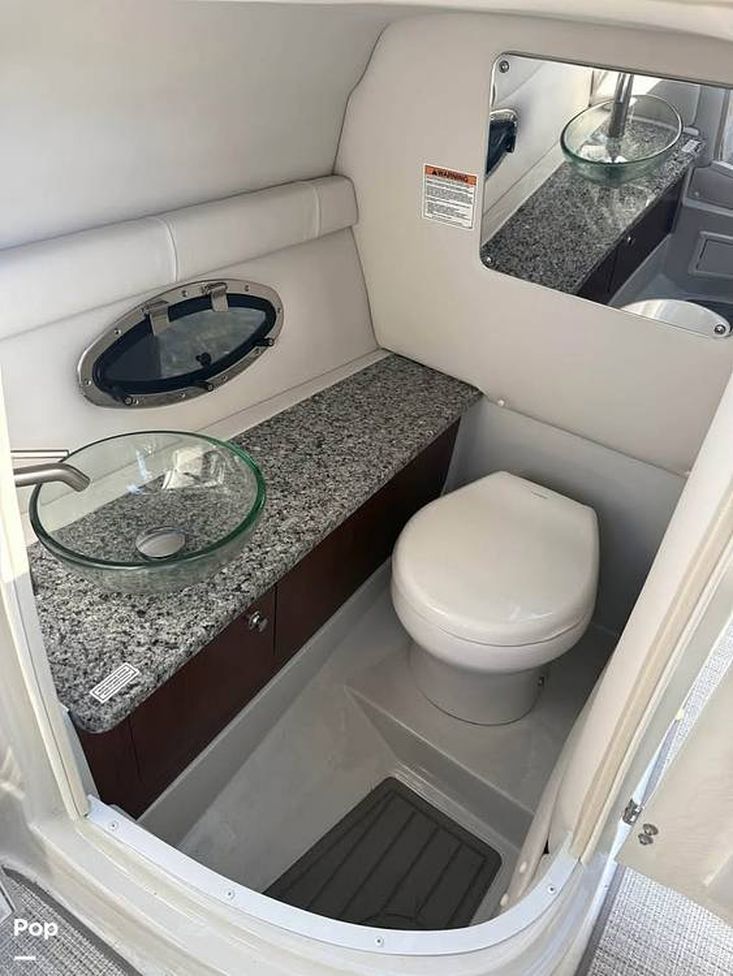 2022 Crownline 265 ss