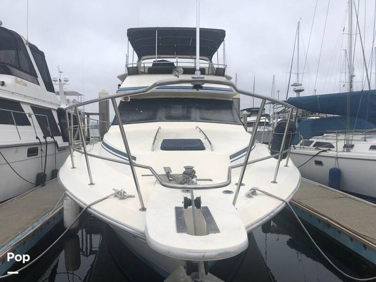 1987 Sea Ray 410 aft cabin