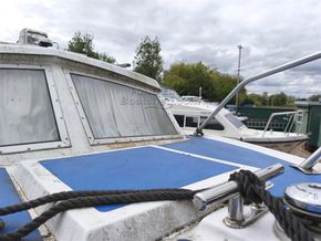 Eastwood 24  - Foredeck