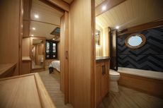 BESPOKE BOAT CO 65ft WIDEBEAM