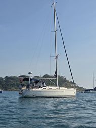 Dufour 325 Grand Large for Sale in Langkawi
