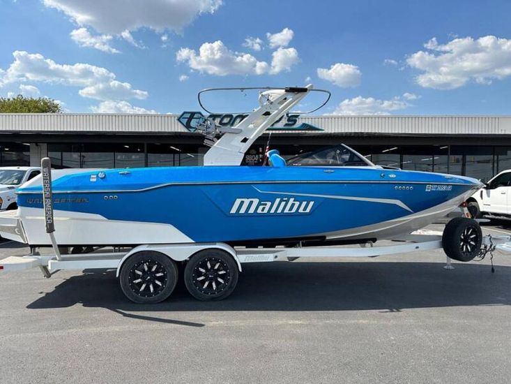 2019 Malibu wakesetter 25 lsv