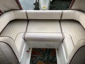 Shetland Family Four  - Cockpit