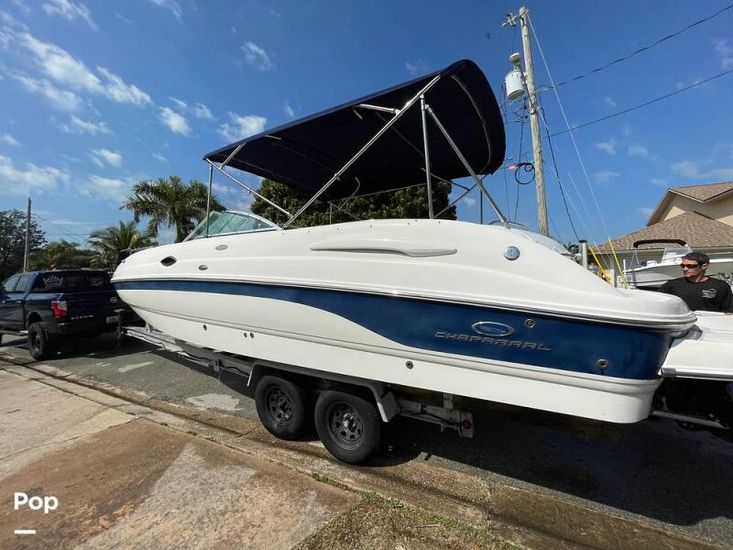 2005 Chaparral 274 sunesta