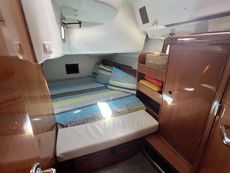 Exceptional condition Beneteau Oceanis 423 - Two Cabins