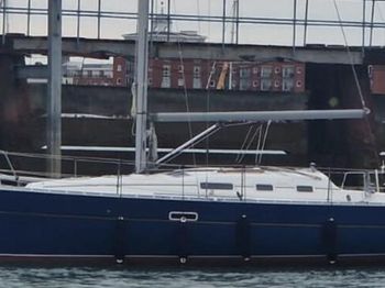Beneteau Oceanis 323 