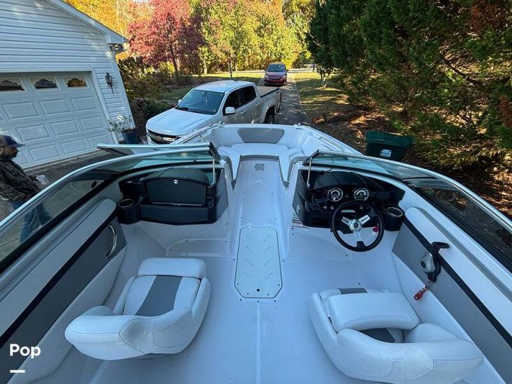 2019 Four Winns h180 ob