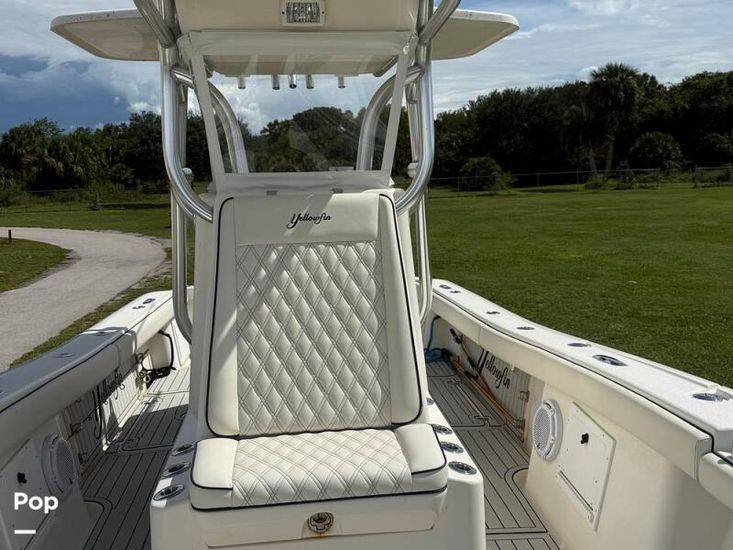 2010 Yellowfin 29 cc